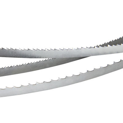 Hoogfrequente gelaste horizontale banden voor het snijden van zaagblad Tanden met een afstand van 15-28 mm Voor hout