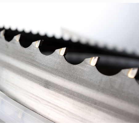 Revolutioneer uw houtbewerking met messen van onze Band Saw Blade Roll
