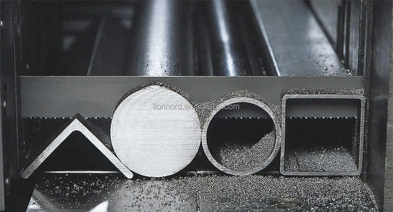 Krachtige motor automatische metalen snijband zagmachine met verstelbare snij snelheid